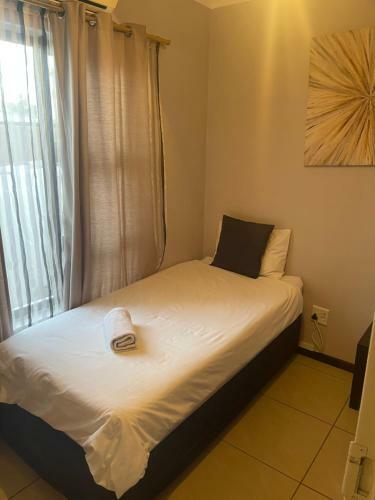 Hostal Ethithiya Guesthouse And Self-catering