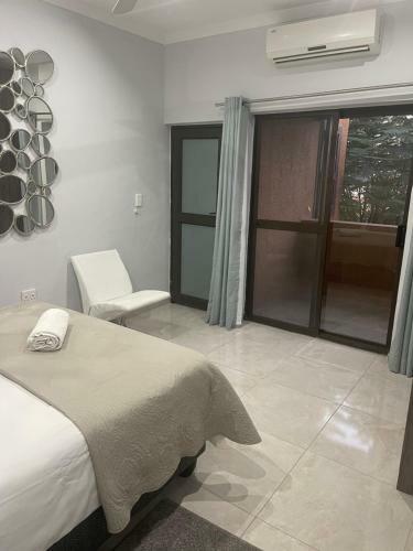 Hostal Ethithiya Guesthouse And Self-catering