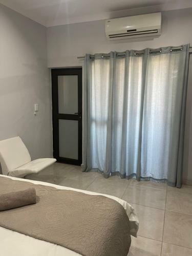 Hostal Ethithiya Guesthouse And Self-catering