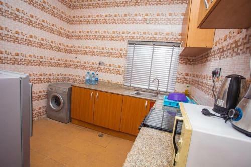 Impeccable Furnished 2 Bedrbed Apartment In Ibadan