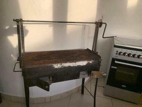 Apartamento Breezy African Inspired Two Bedroom Flat.