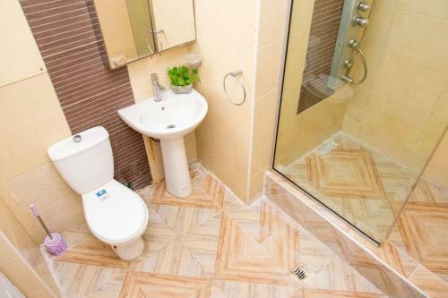 3 Bedroom Luxury Apartment