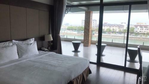 Halomoon Ha Long Hotel