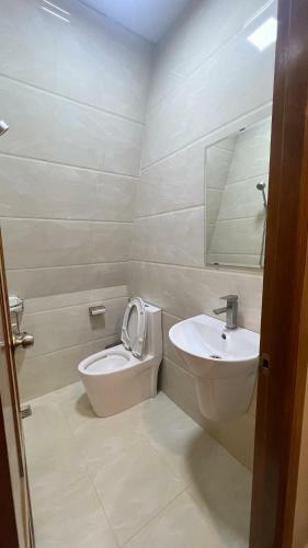 Hotel B� B� House
