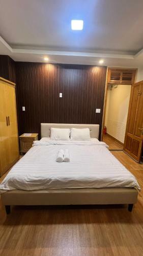 Hotel B� B� House