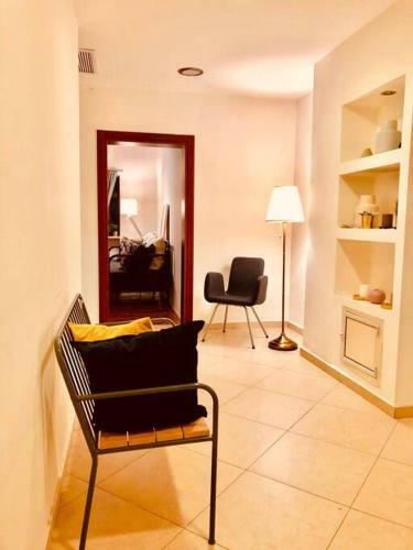 Garden Apartment With Jacuzzi In Rechavia