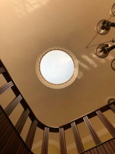 Villa Luxury Skylight