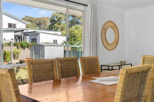 Spacious Family Home / Forster