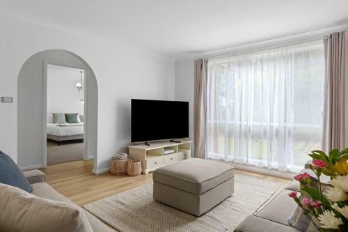Spacious Family Home / Forster