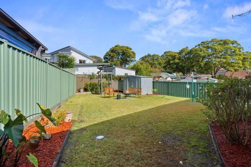 Spacious Family Home / Forster