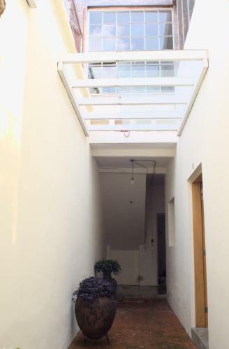 Casa Tren Spectacular Home In Santa Tere