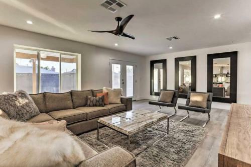 Villa Quiet Luxury Estate W/ Heated Pool: Scottsdale