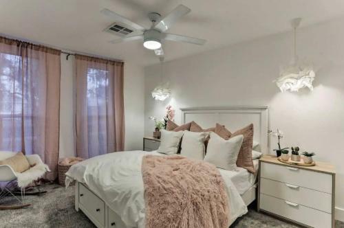 Villa Quiet Luxury Estate W/ Heated Pool: Scottsdale