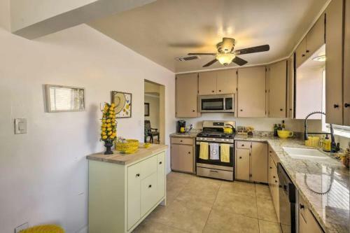 Bakersfield City Home With Patio