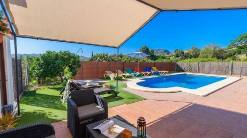 Villa Delia �lora By Ruralidays