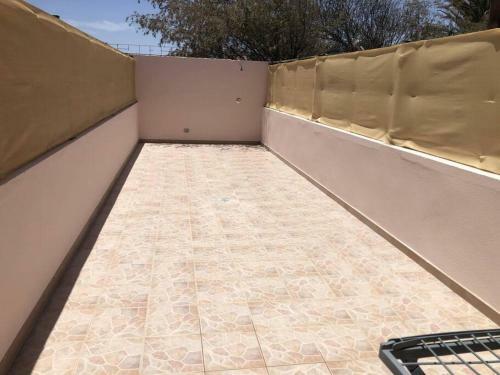 Cozy 2 Bdr Duplex With Patio And Parking