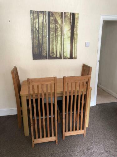 5/6 Bed House Barnsley Centre