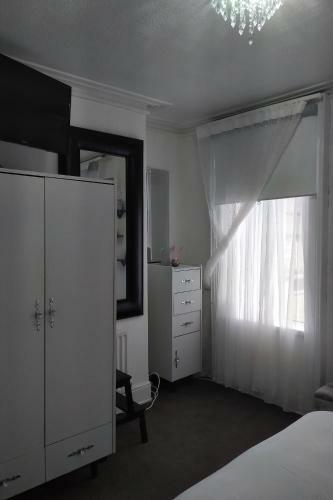 Aunty Katie's White Velvet Room (room 1)
