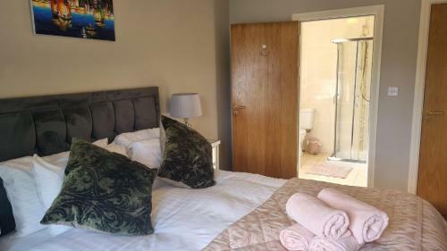 2bedroomed Apartment On First Floor With Balcony