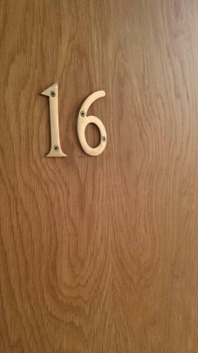 2bedroomed Apartment On First Floor With Balcony