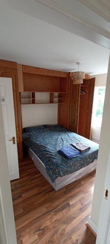Ensuite Room With Bath And Toilet