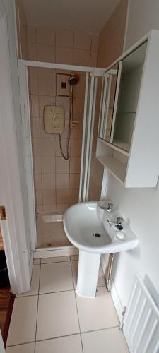 Ensuite Room With Bath And Toilet