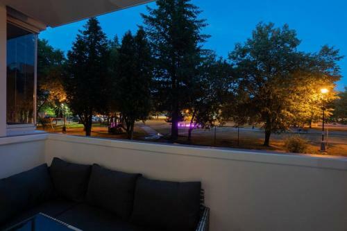 Excellent Large Lux Apartment Central Martin