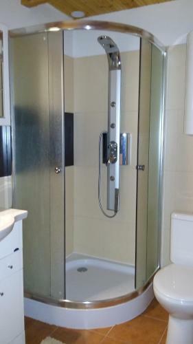 Hostal Banarka - Penzion, Camping, Caravan Park, Enduro