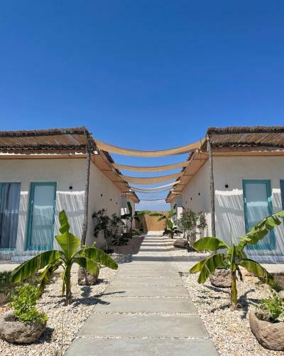 Hostal Mediterana Bungalows