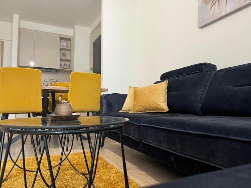 Aurora Apartment