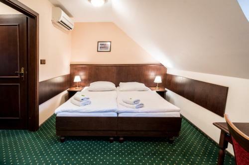 Hotel U Hejtmana ?arovce