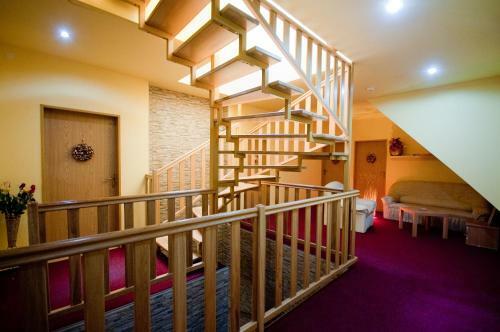 Hostal Hotel Penzion Tr�mky