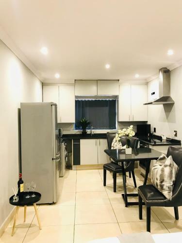 Apartamento Adorable Cottage With Fabulous Facilities.