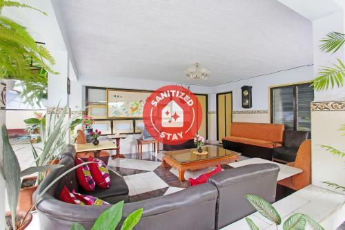 Oyo 91516 Wisata Hotel
