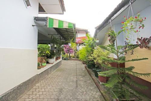 Oyo 91516 Wisata Hotel