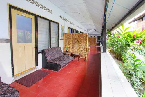 Oyo 91516 Wisata Hotel