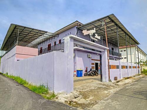 Hotel Spot On 91509 Unggul Kost