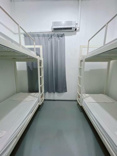 Hostal Summer Spring