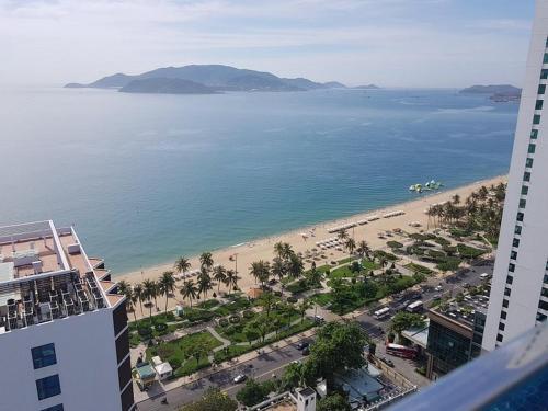 Apartamento C?n H? Cao C?p View Bi?n Maple - 3 P. Ng?