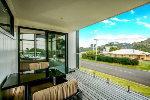 Sweeping Views Wifi Pet Friendly Outside Only