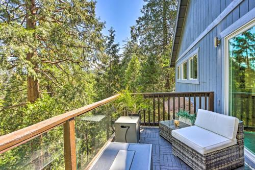 Crestline Cabin Game Room And Private Hot Tub!