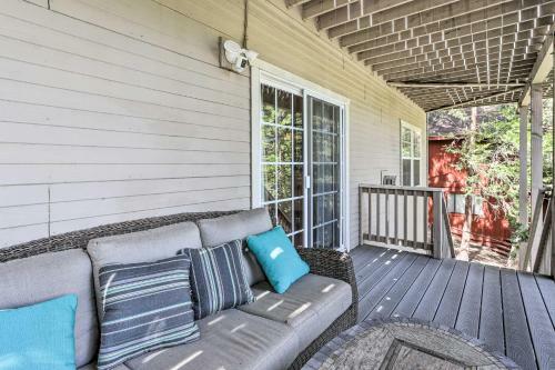 Spacious Lake Arrowhead Home With Putting Green