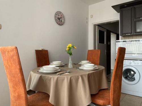 Apartamento Spacious And Stylish Flat In The Center Of Sofia -white Harmony