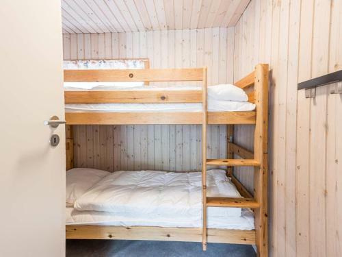Holiday Home Tarm Lxxvi