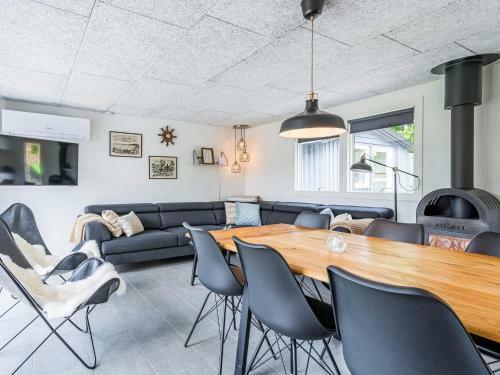 Holiday Home Tarm Lxxvi