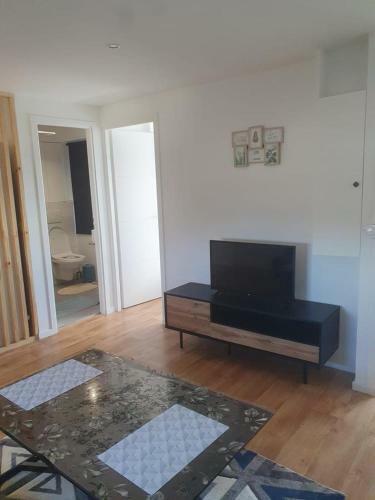 Apartamento Charme Appart Pr�s De Paris& Cdg&parc D'exposition