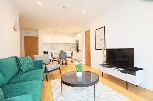 Modern And Bright 2 Bedroom Apartment Birmingham