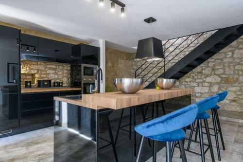 Casa Anonima