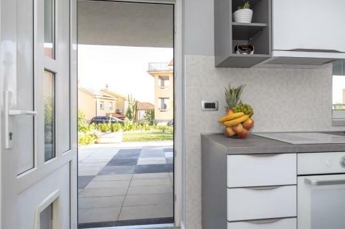 Apartment Odore Di Mare With Beautiful Garden