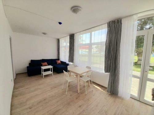 S�st�i Strand Apartmanh�z